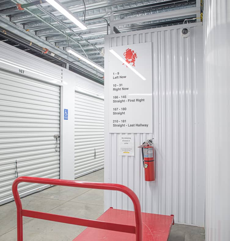 Business Storare Interior